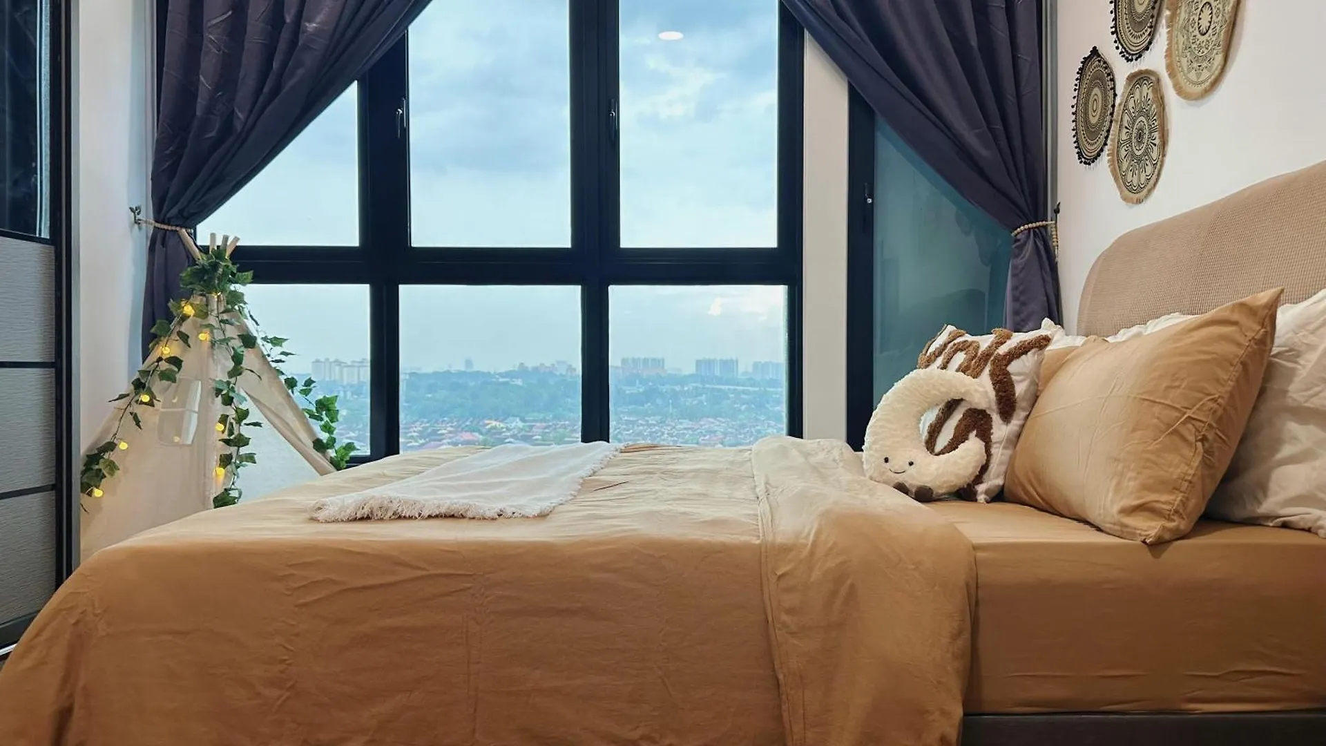 Apartment Paradigm Residence High Floor 2-3Pax Wi-Fi Netflix Projector Paradigm Mall Johor Bahru